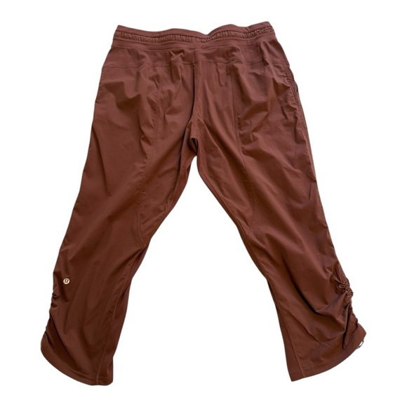 Lululemon Dance Studio Mid-Rise Cropped Pants - Size 14 - Picture 3 of 11